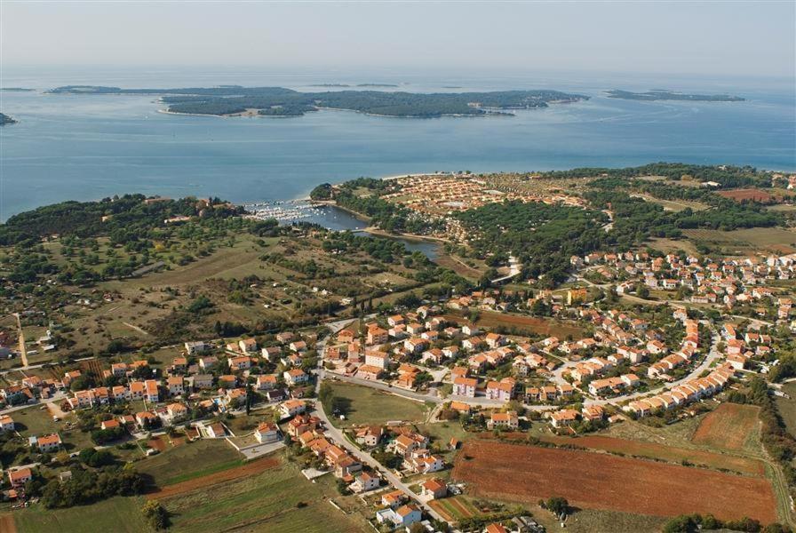 Apartments Durda Фажана Экстерьер фото